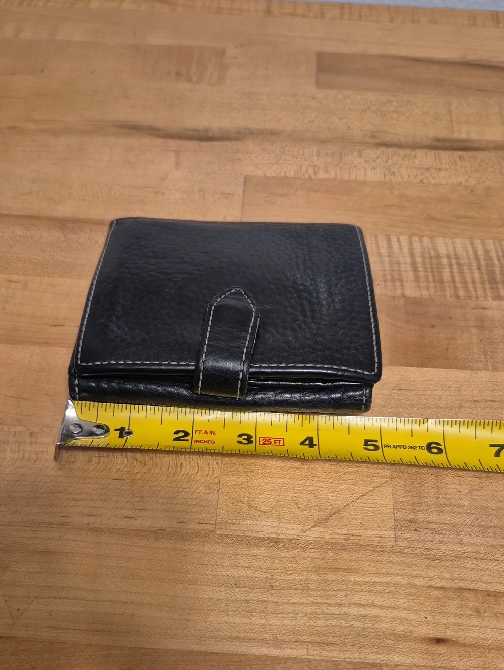 Dooney & Bourke 1975 Black Soft Leather Wallet Single Fold & Pouch